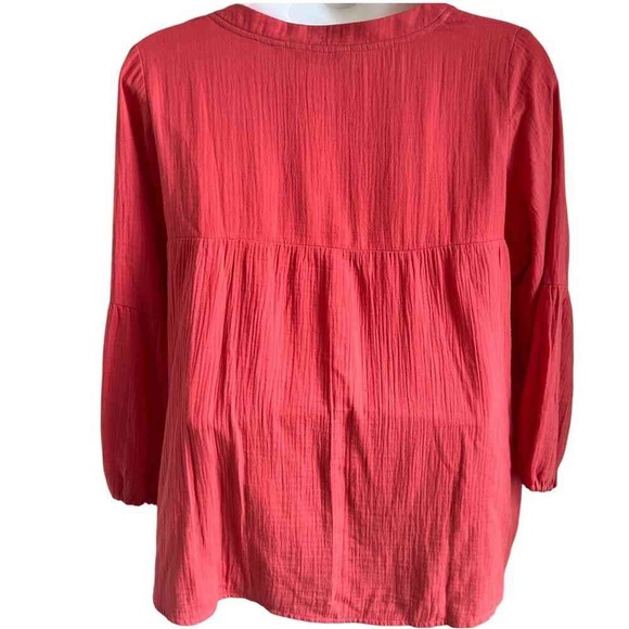 Elegant Coral V-Neck Blouse - Picture 2 of 2